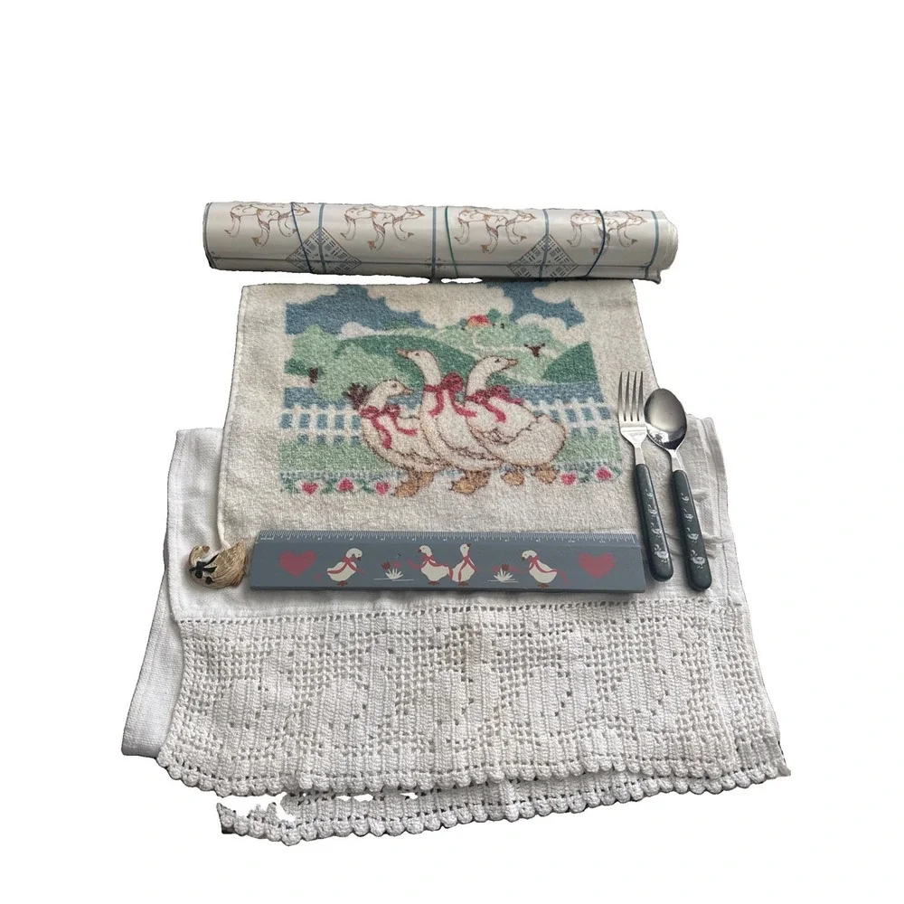 Vintage Country Goose Kitchen Magic Cover 90 X 16 Magnet Ruler Linens Cultlery